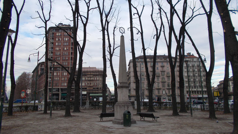19 gennaio 2016 Torino Piazza Statuto-Obelisco per ricordare la misurazione del &quot;Gradus Taurinensis&quot;