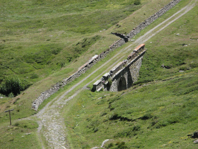 Il ponte sul rio Comba Borgna