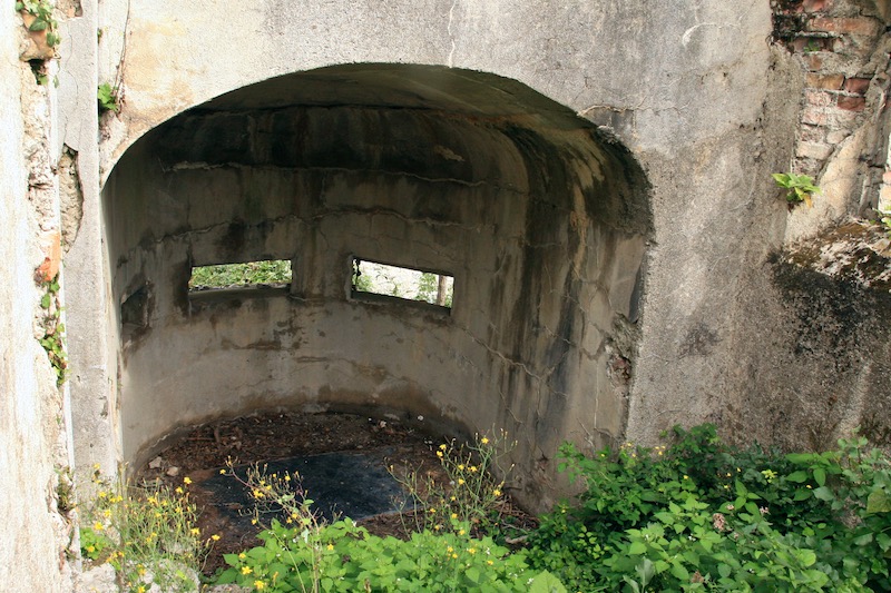 interno caponiera