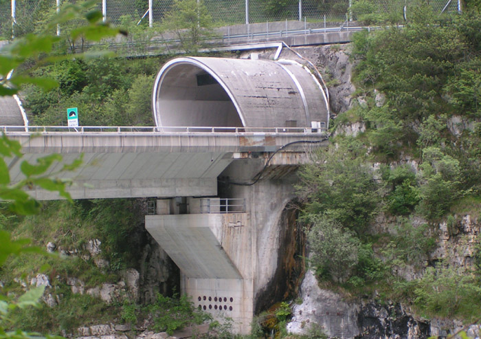 tunnelponte.autos.050_2.jpg