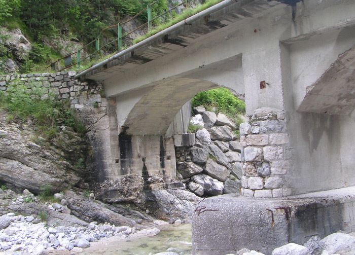 ponte.val.Alba.054_2.jpg