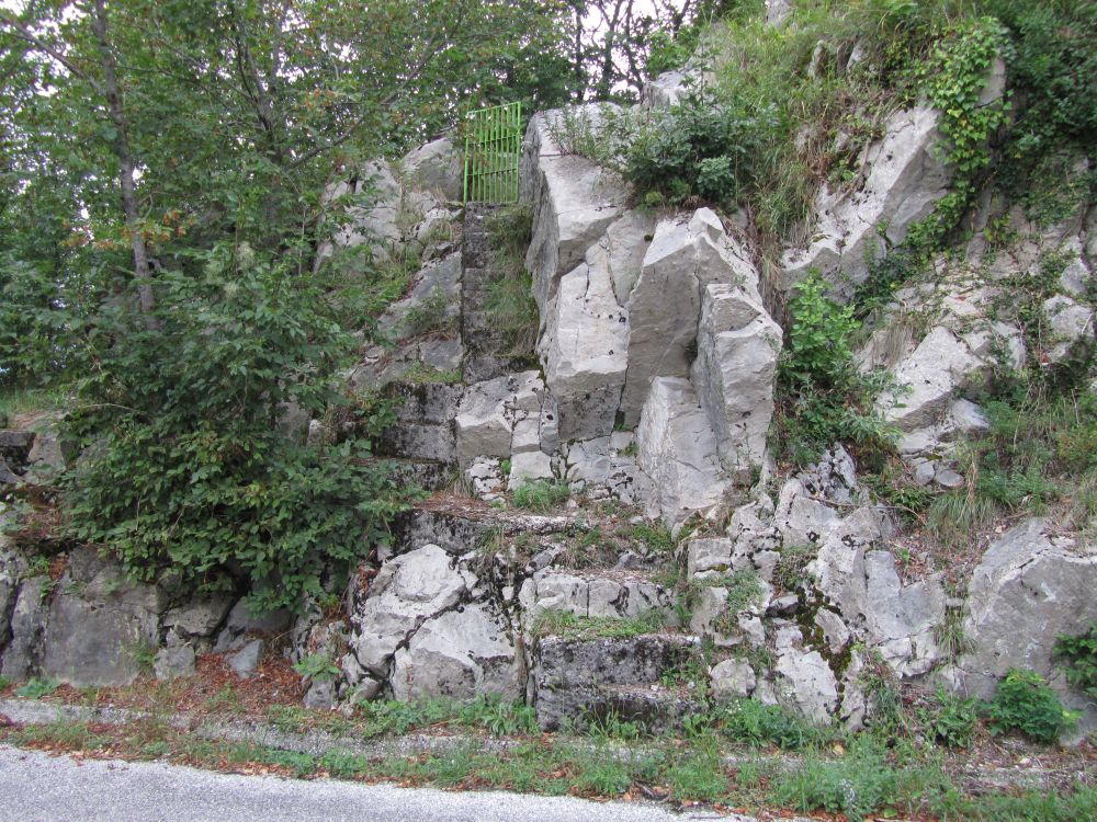 Manzano, Quota 54 e Castelmonte 030.JPG