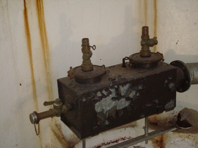 M05 porta filtri.JPG