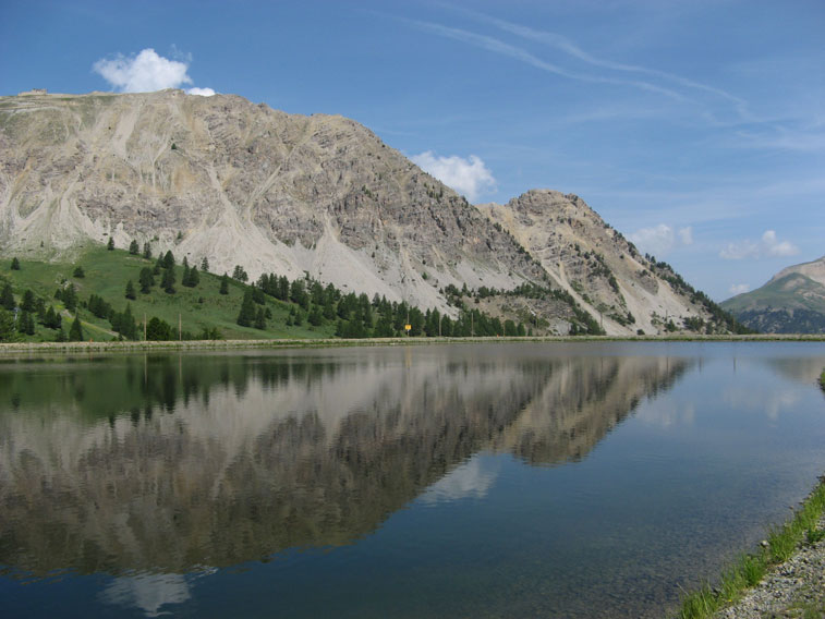 Lo Janus si specchia nelle acque del Lac des Anges