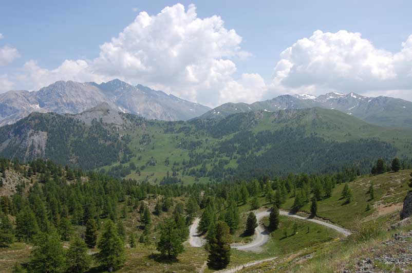 Vista dal malloppo binato,al centro il Col Begino