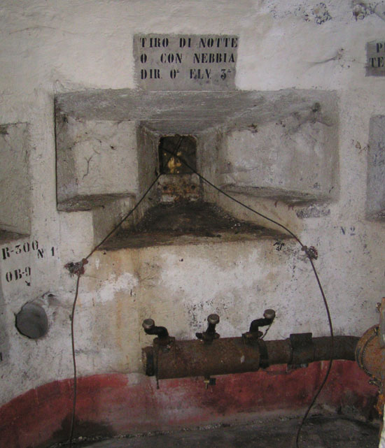 48.op.1-feritoia.M1.244.jpg