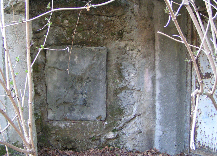portello feritoia caponiera difesa opera