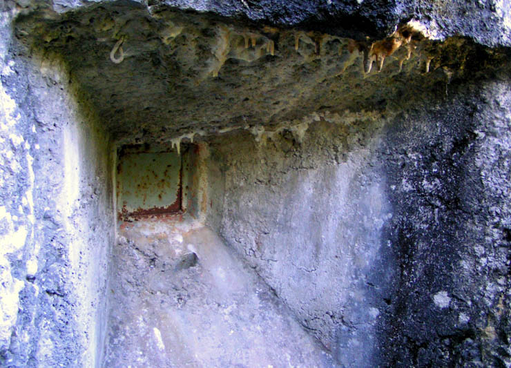 feritoia est. difesa ingresso