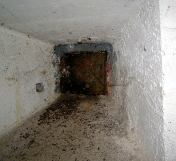 altra feritoia difesa ingresso