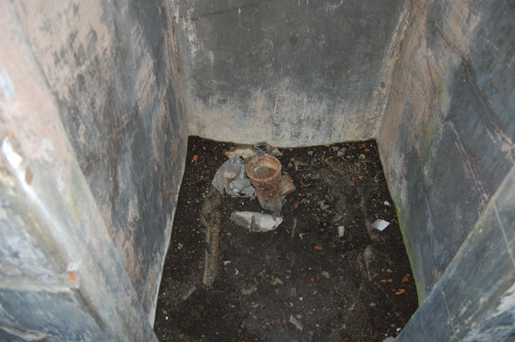 Particolare latrine
