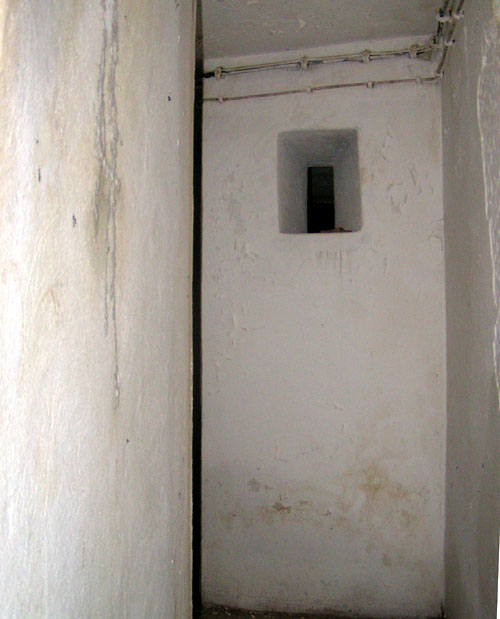 feritoia difesa ingresso