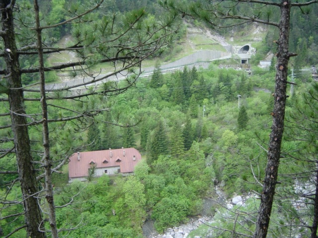 997. Vista con galleria.JPG
