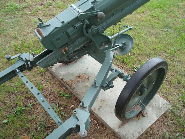 47-32 E.JPG