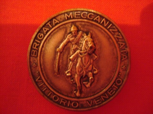 Medaglia Brigata Vittorio Veneto.JPG