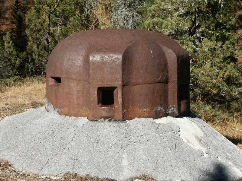 Torretta colabrodo, sei feritoie in totale