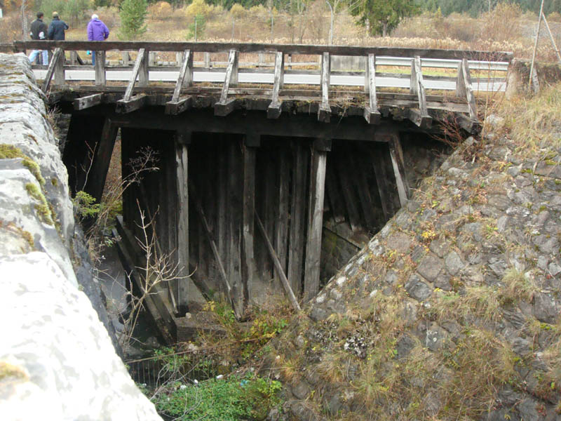 Il ponte visto da est. il nemico doveva arrivare da destra