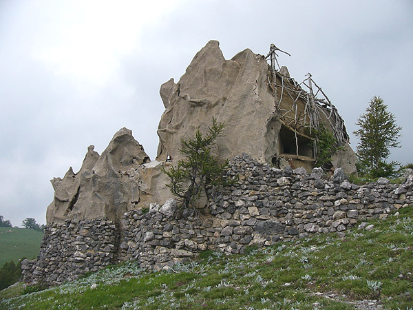 106d.jpg