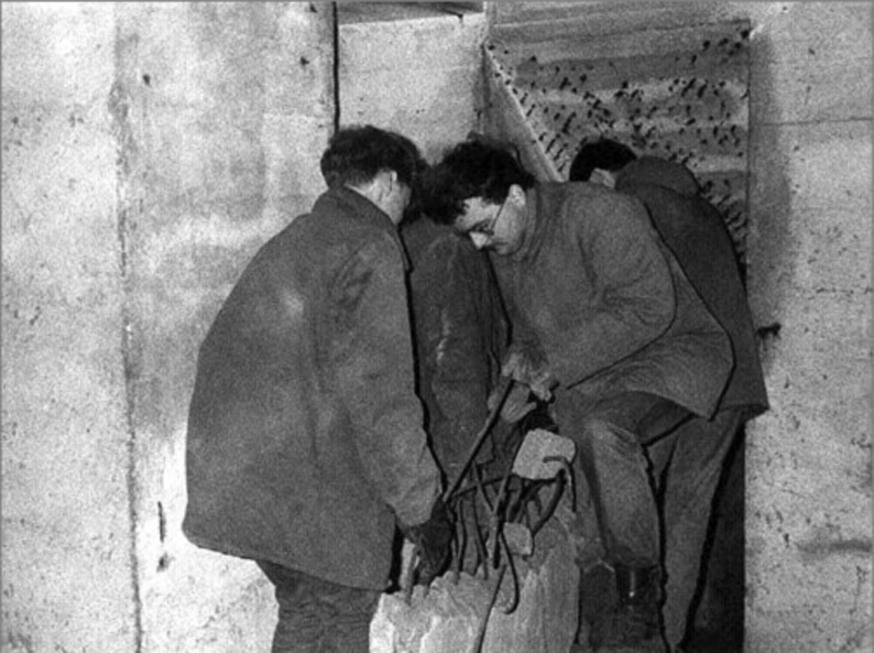Preparazione feritoia.jpg