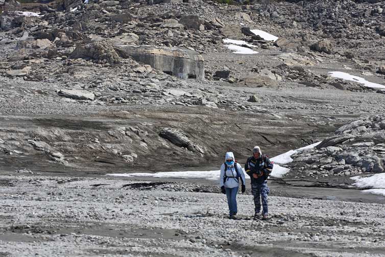 Ci siamo lasciti alle spalle il Centro di Fuoco 19,la temperatura è di 0° e spira un vento fortissimo
