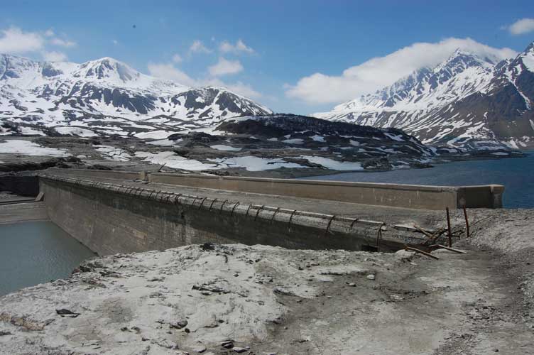 La diga diritta o centrale
