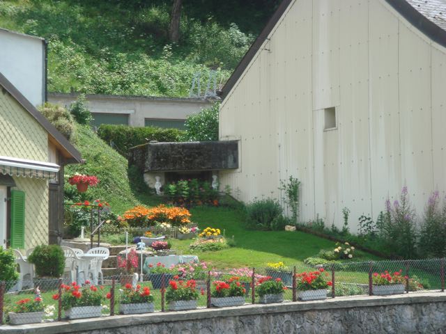 DSC09759_2.jpg