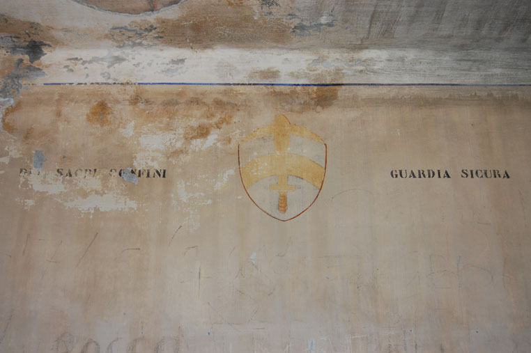 Il motto della GaF alla caserma del passo della Mulattiera