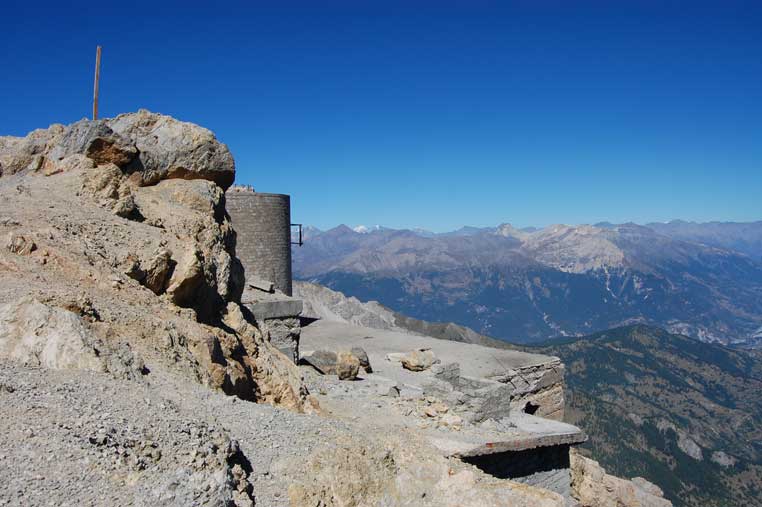 La torre n.1 vista da S