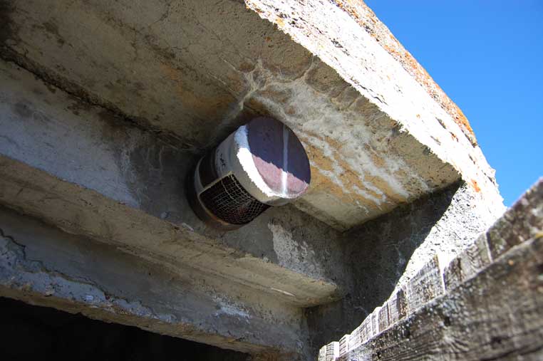 Il filtro della presa d'aria posizionato sull'ingresso