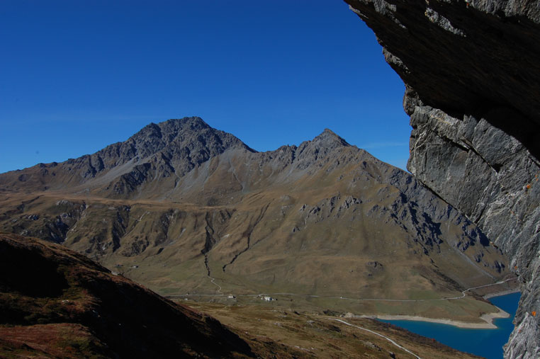 Il Passo della Beccia visto dal Centro 16 al Moncenisio