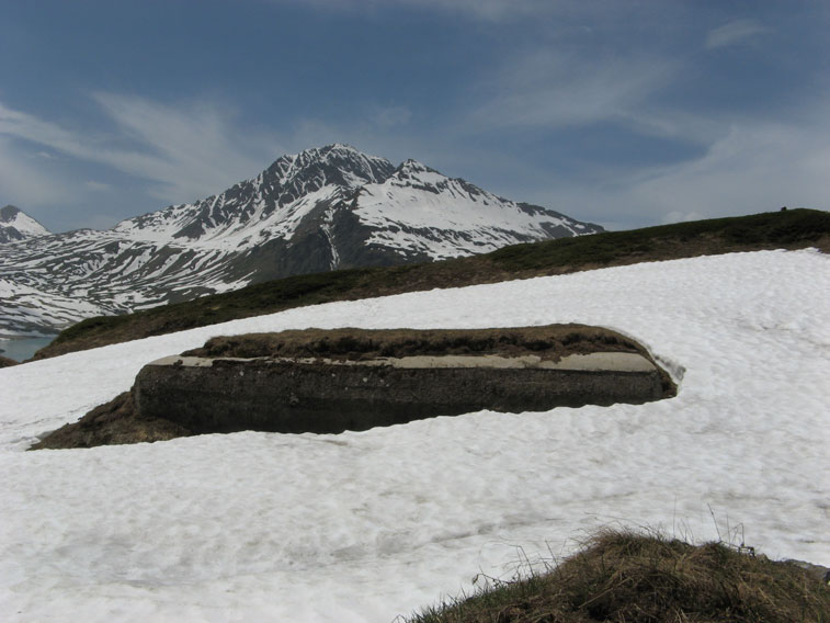 Vista invernale dell'ingresso