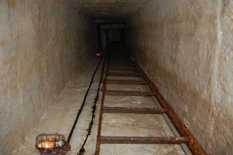 Scala metallica per l'accesso alla cupola Digoin dell'osservatorio