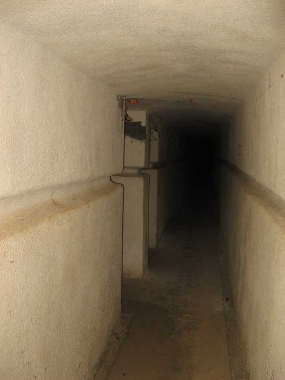 Visibile sx la diramazione verso la casamatta A1