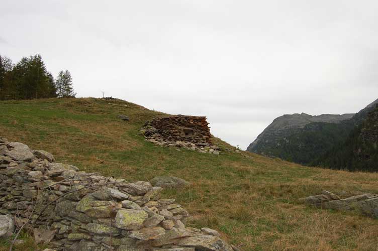 La Postazione 77 e la feritoia dell'arma