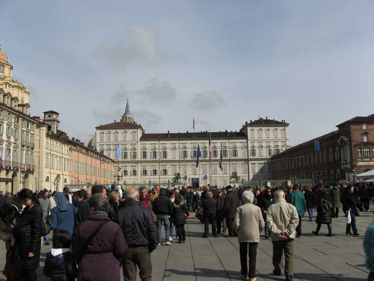 Piazza Castello e il Palazzo Reale