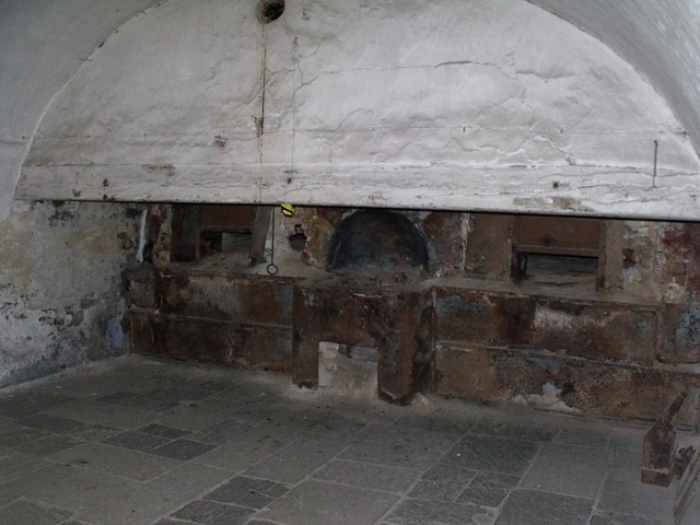 I forni per il pane nel forte basso.