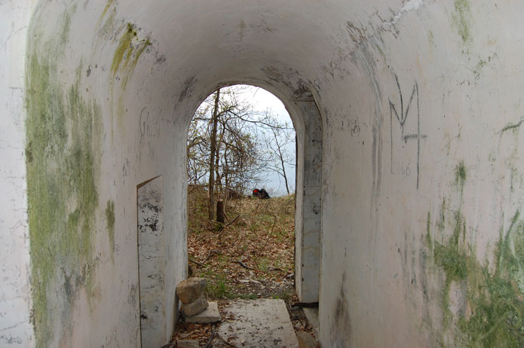 L'ingresso visto dall'interno