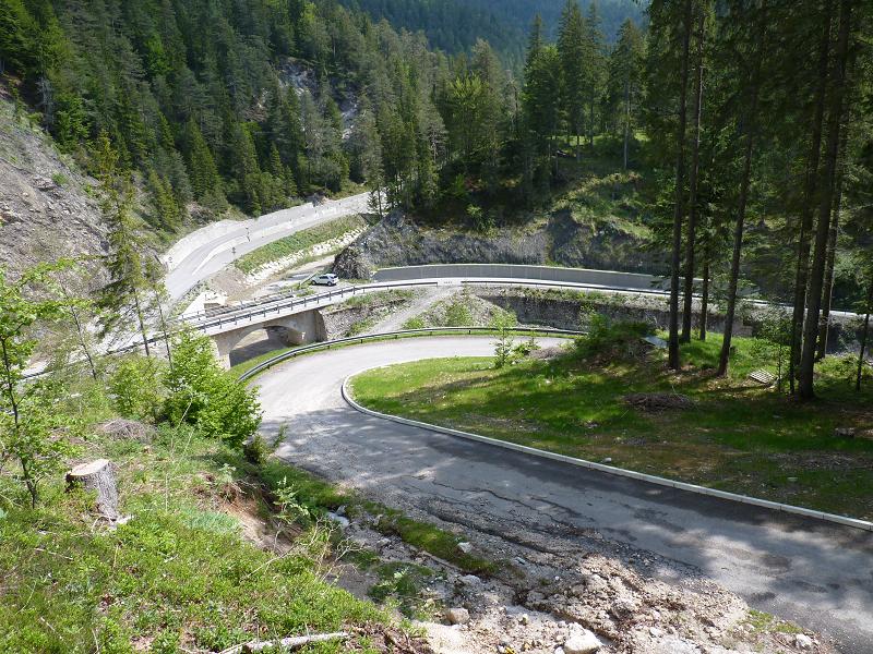 L'ottima visuale di cui si gode da sopra la M2, che si vede sopra la curva sulla destra. La M3 è invece alla nostra sinistra, fuori campo