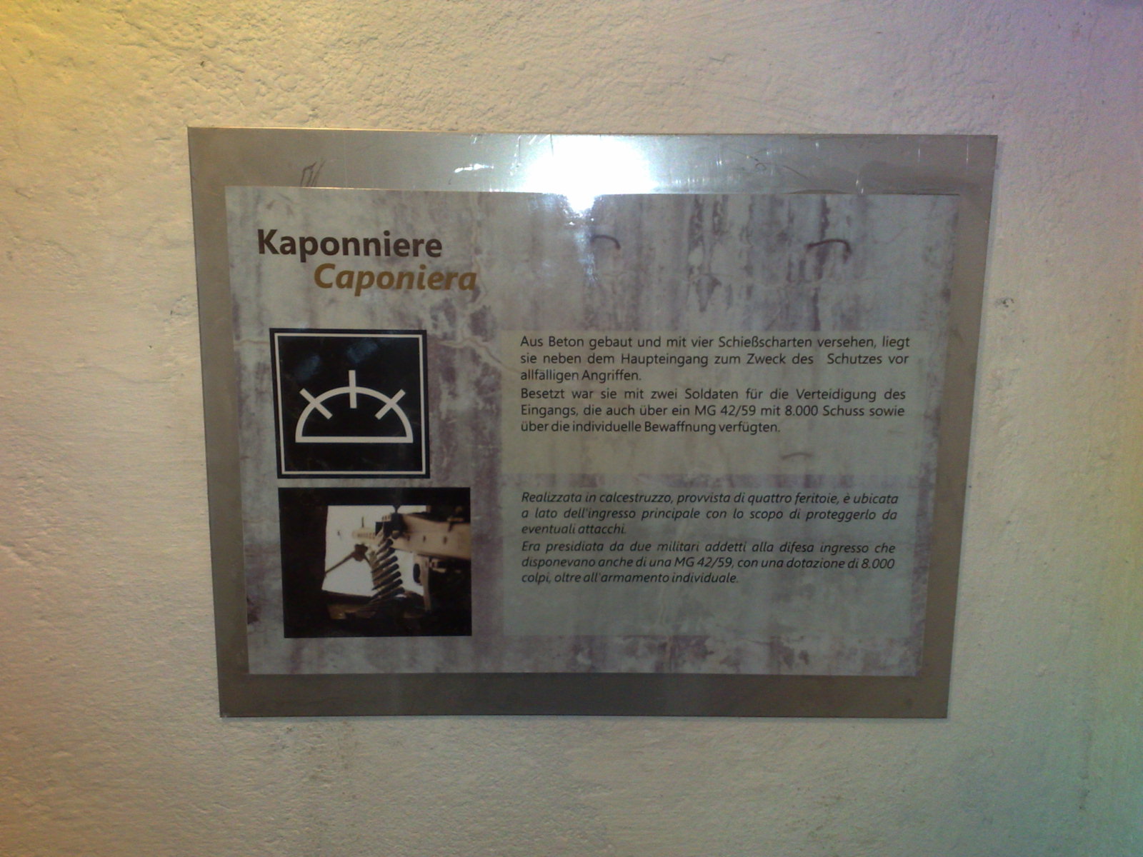 Cartello UNI A3_ caponiera.jpg