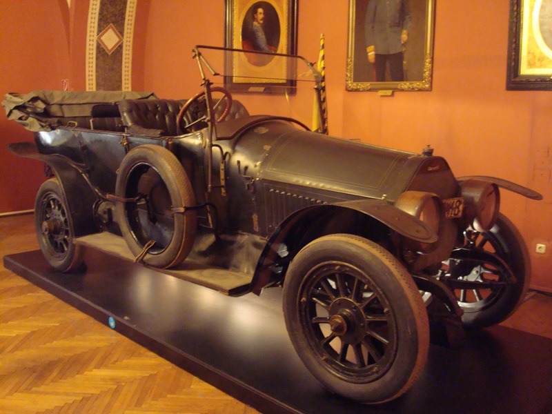 L'automobile su cui venne ucciso il 28 giugni 1914 l'arciduca Francesco Ferdinando e consorte a Sarajevo
