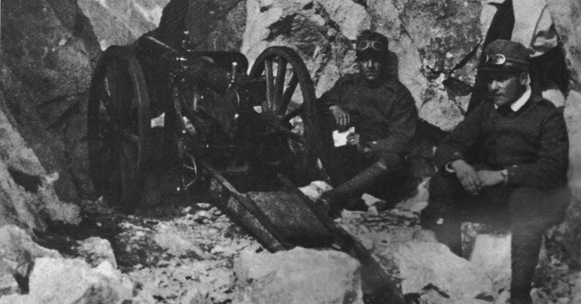 Postazione con 70A in montagna durante la Prima Guerra Mondiale