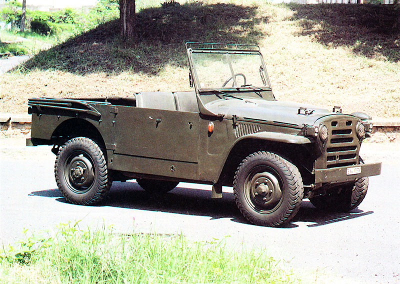 AR51 del Museo della Motorizzazione Militare (EI)