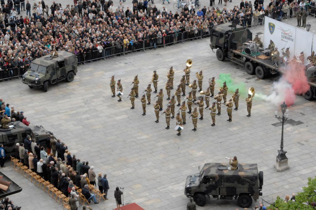 La Fanfara si esibisce a Torino - Foto Esercito Italiano